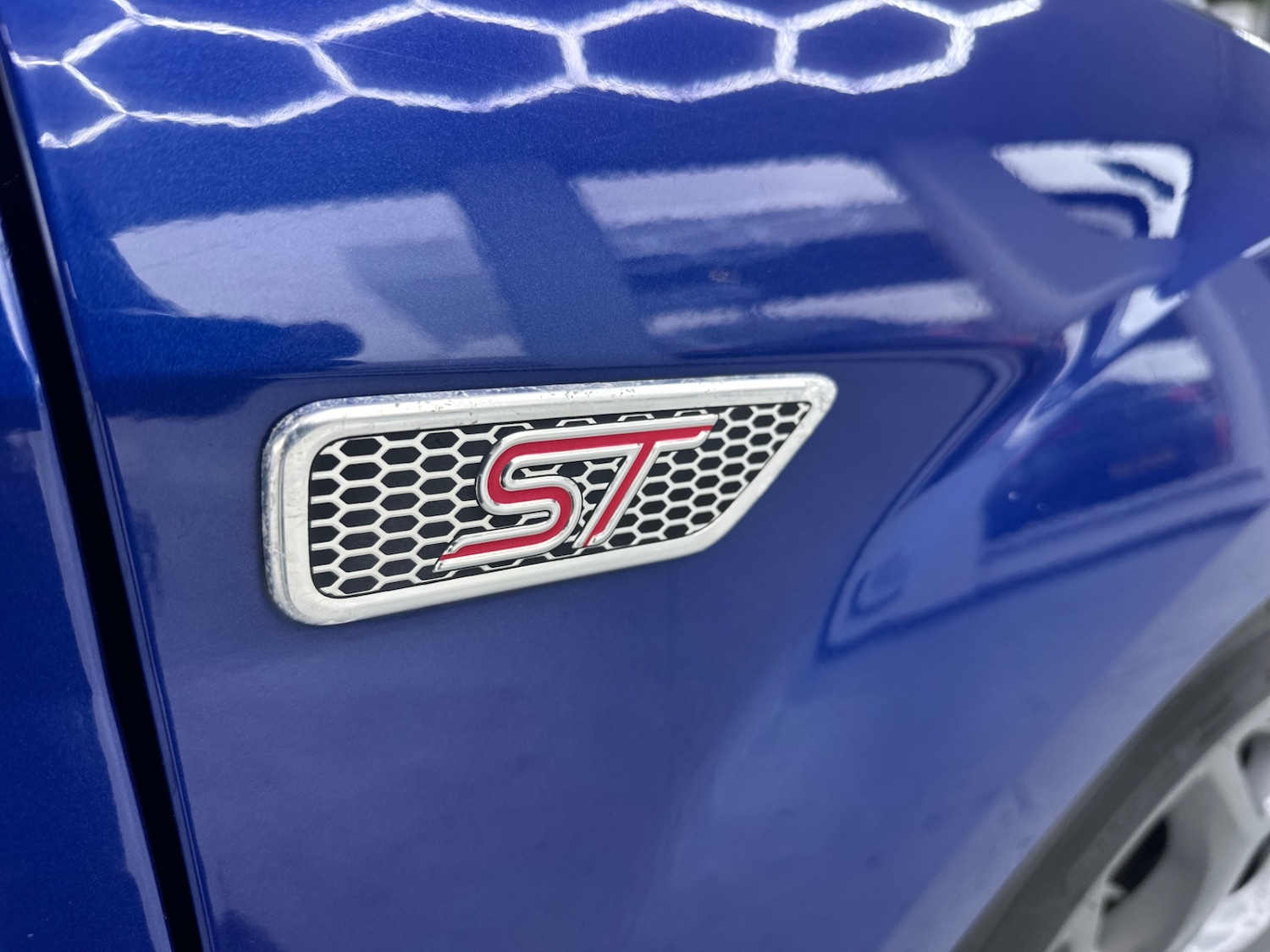 Used Ford Focus 2011 for sale - 78091068: Photo 18