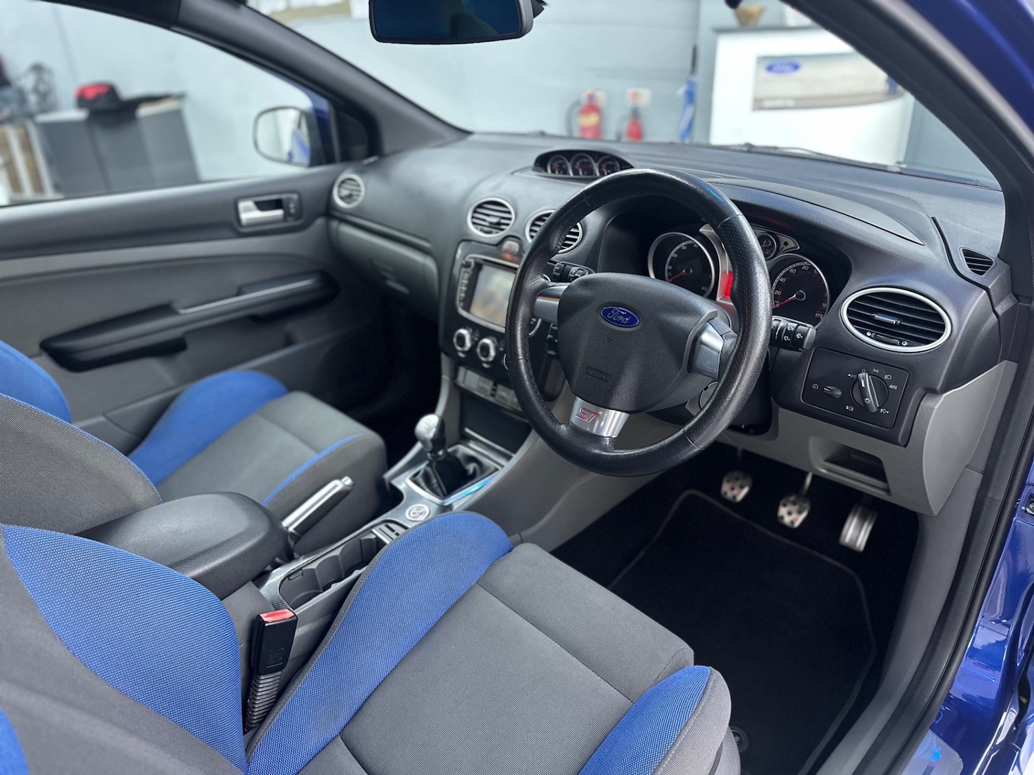 Used Ford Focus 2011 for sale - 78091068: Photo 21