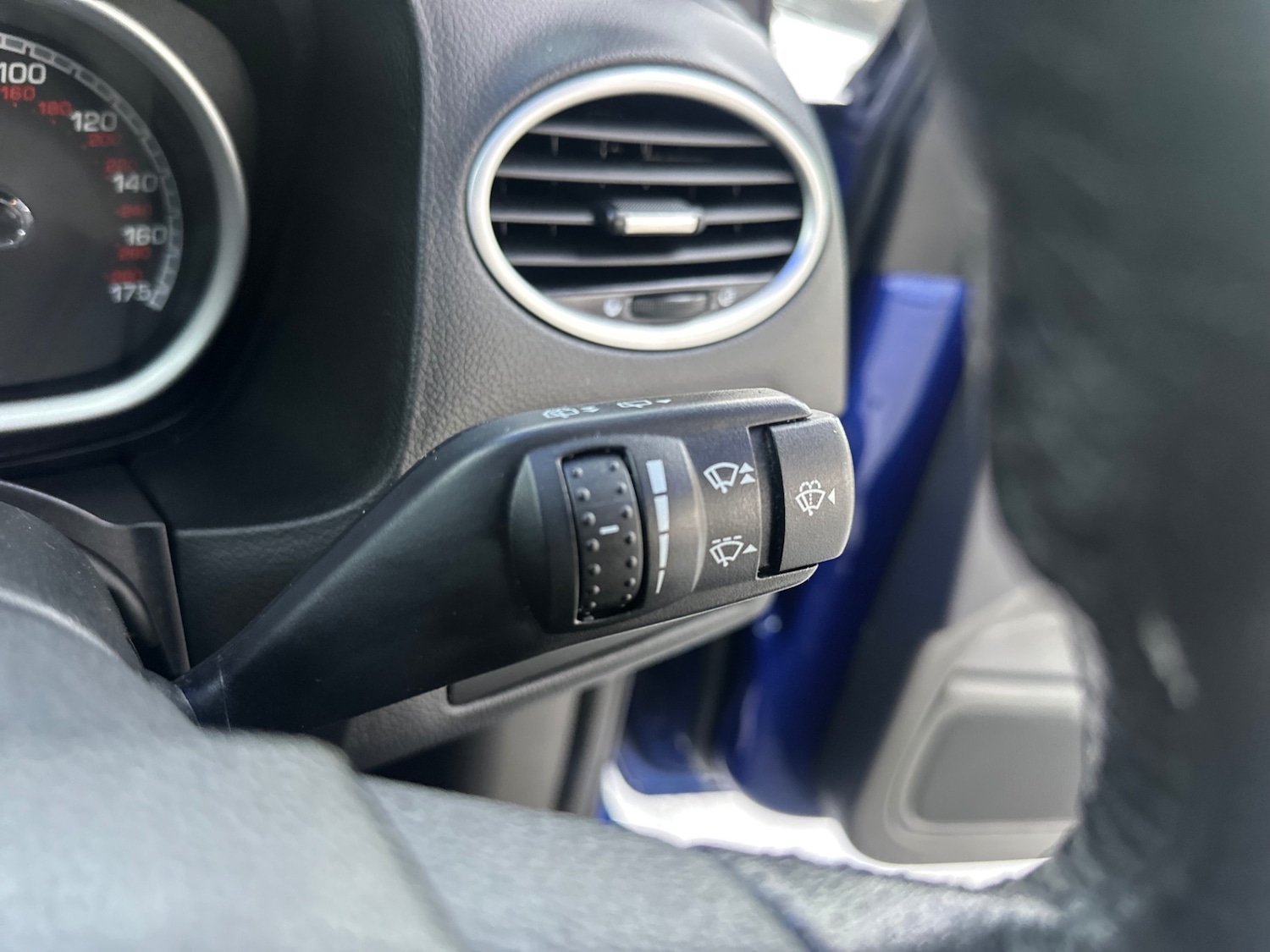 Used Ford Focus 2011 for sale - 78091068: Photo 43