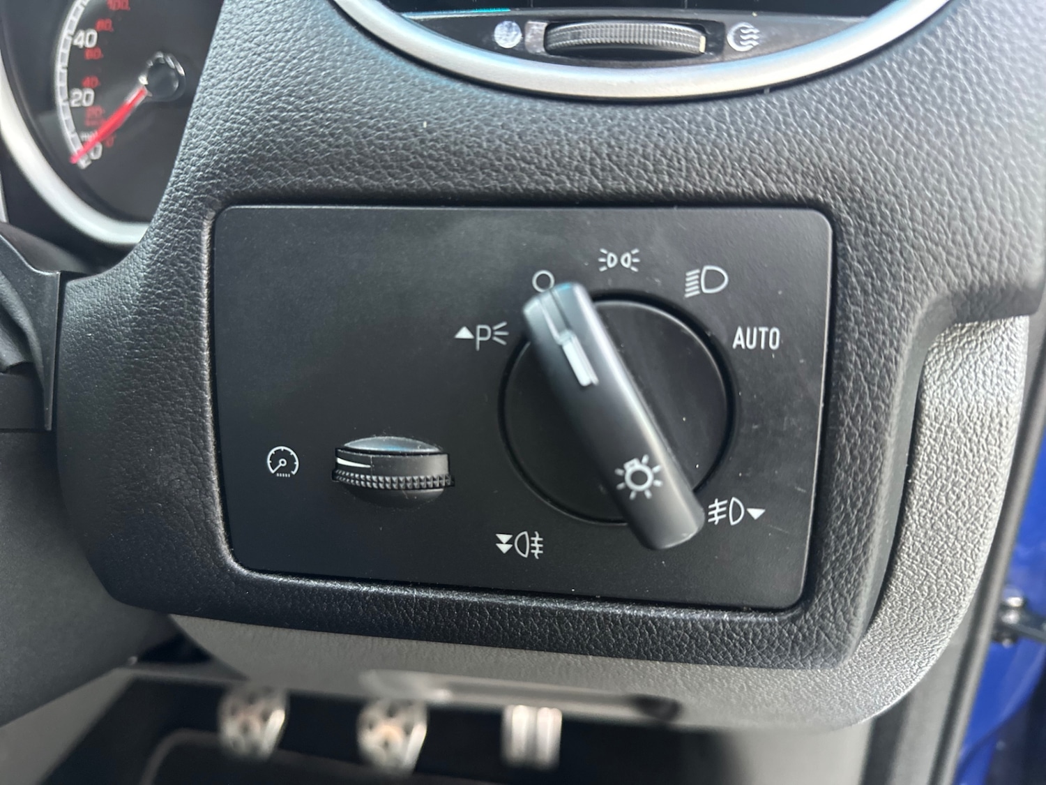 Used Ford Focus 2011 for sale - 78091068: Photo 44