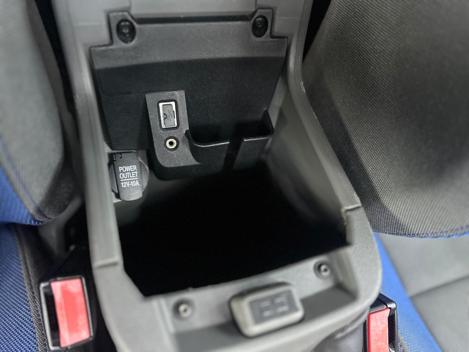 Used Ford Focus 2011 for sale - 78091068: Photo 60