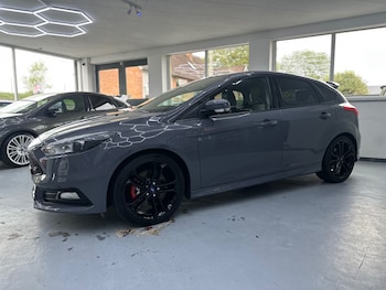 Used Ford Focus 2015 for sale - 78615202: Photo