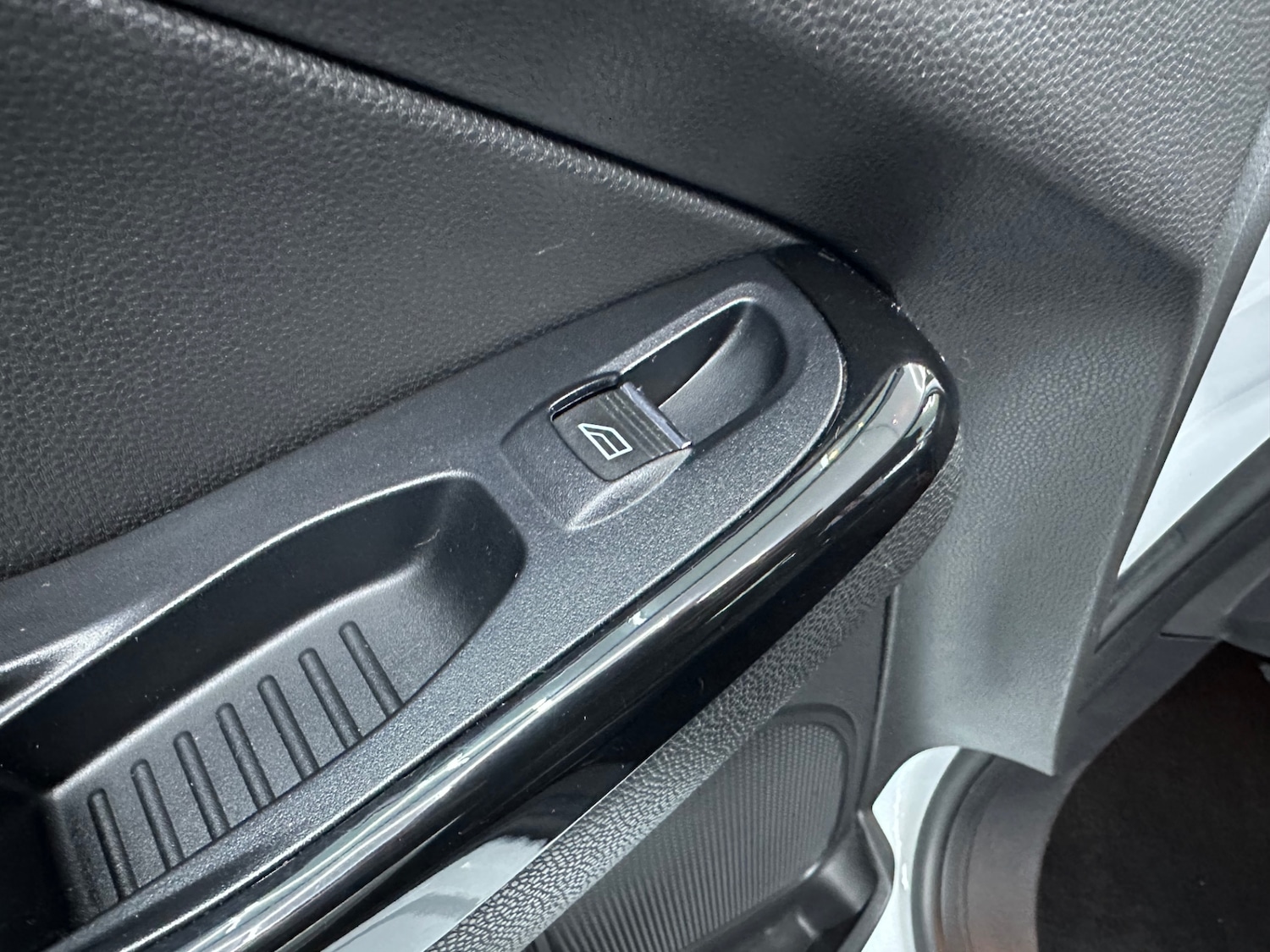 Used Ford Fiesta 2013 for sale - 76960736: Photo 32