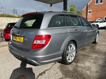 Used Mercedes-Benz C-Class 2011 for sale - 75970064: Photo