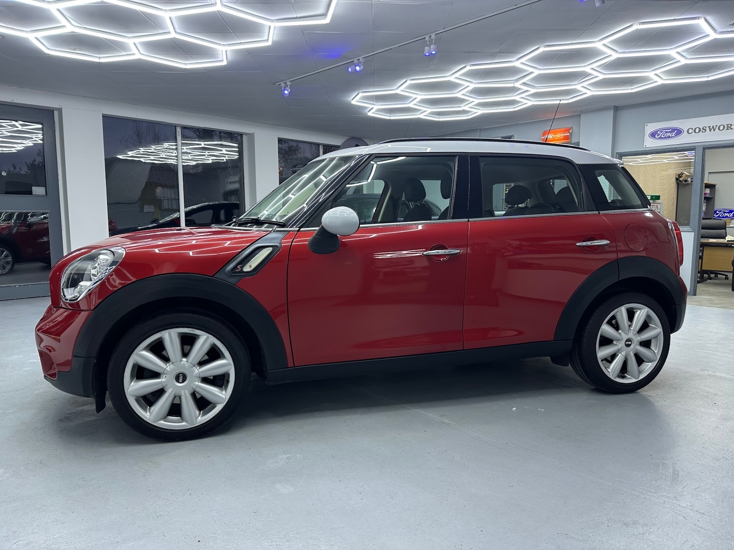 Used MINI Countryman 2013 for sale - 77112920: Photo 2