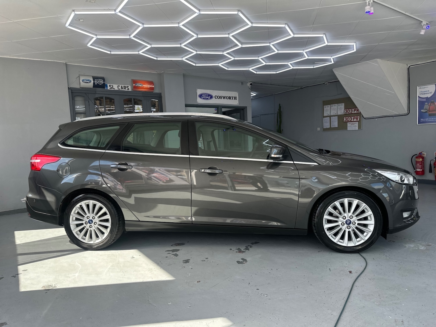 Used Ford Focus 2014 for sale - 78091069: Photo 10