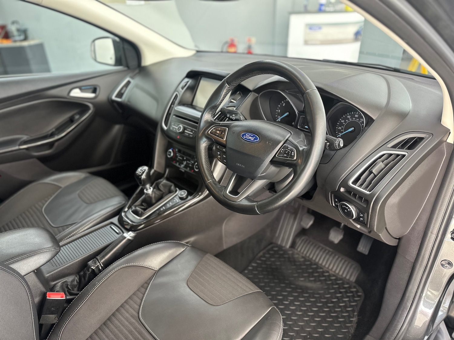 Used Ford Focus 2014 for sale - 78091069: Photo 20