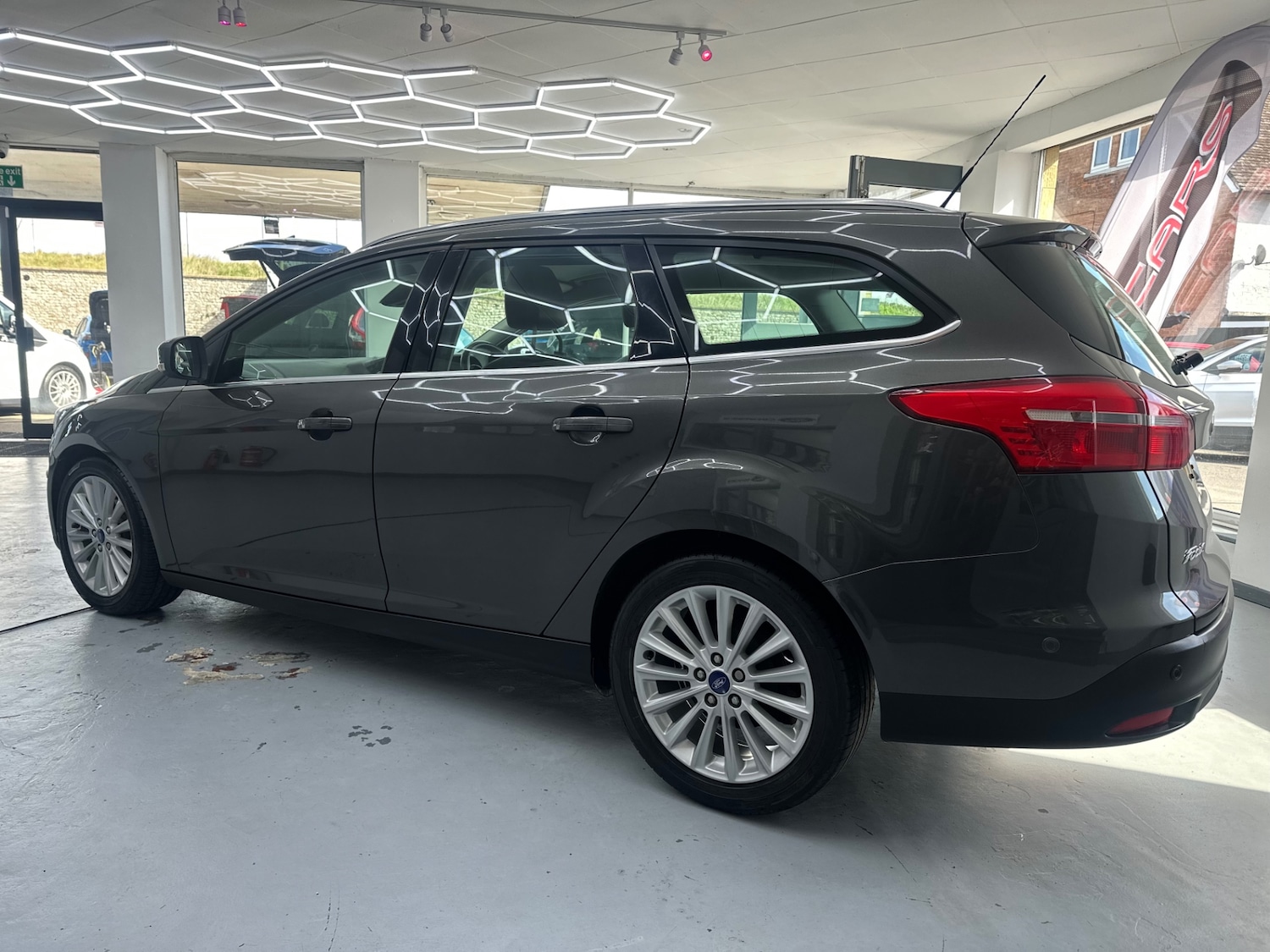 Used Ford Focus 2014 for sale - 78091069: Photo 3