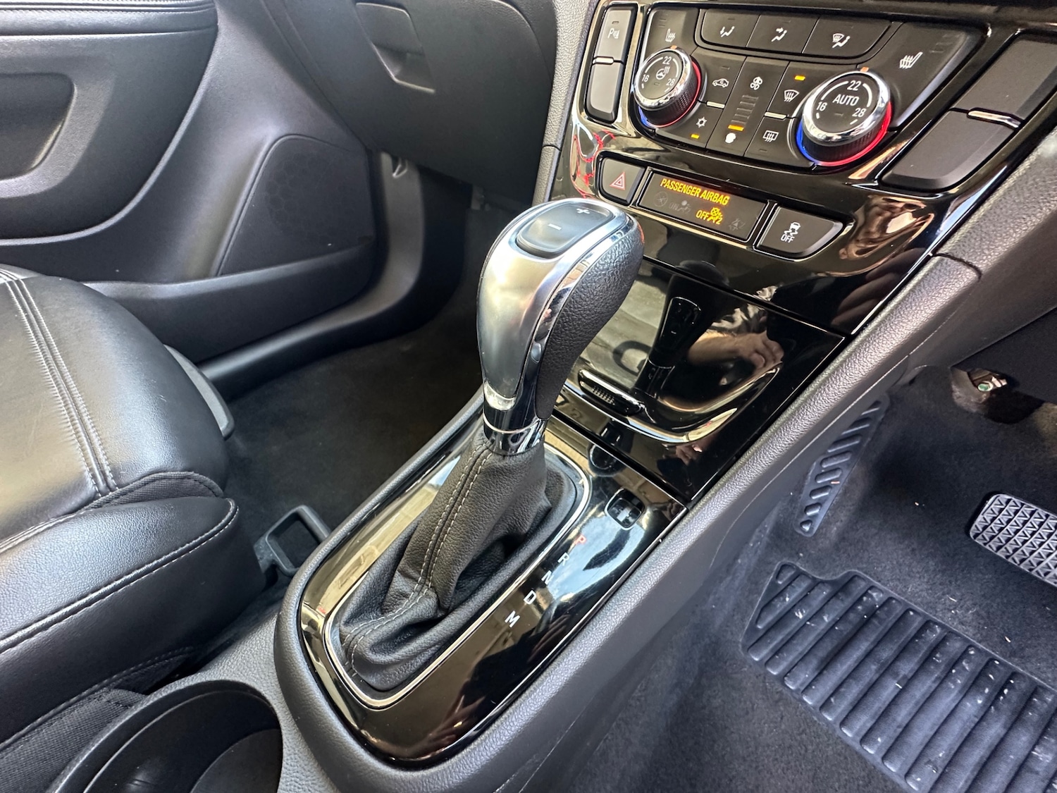 Used Vauxhall Mokka X 2018 for sale - 76391956: Photo 41