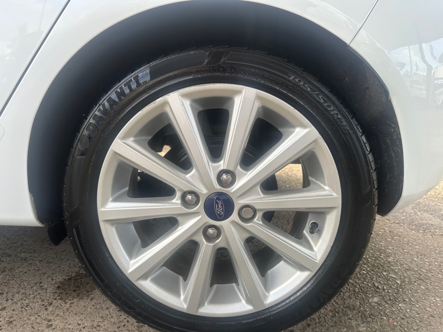 Used Ford Fiesta 2016 for sale - 76391957: Photo 16