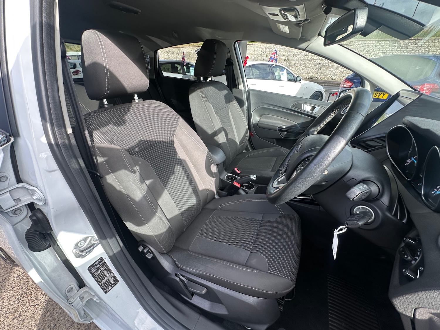 Used Ford Fiesta 2016 for sale - 76391957: Photo 21