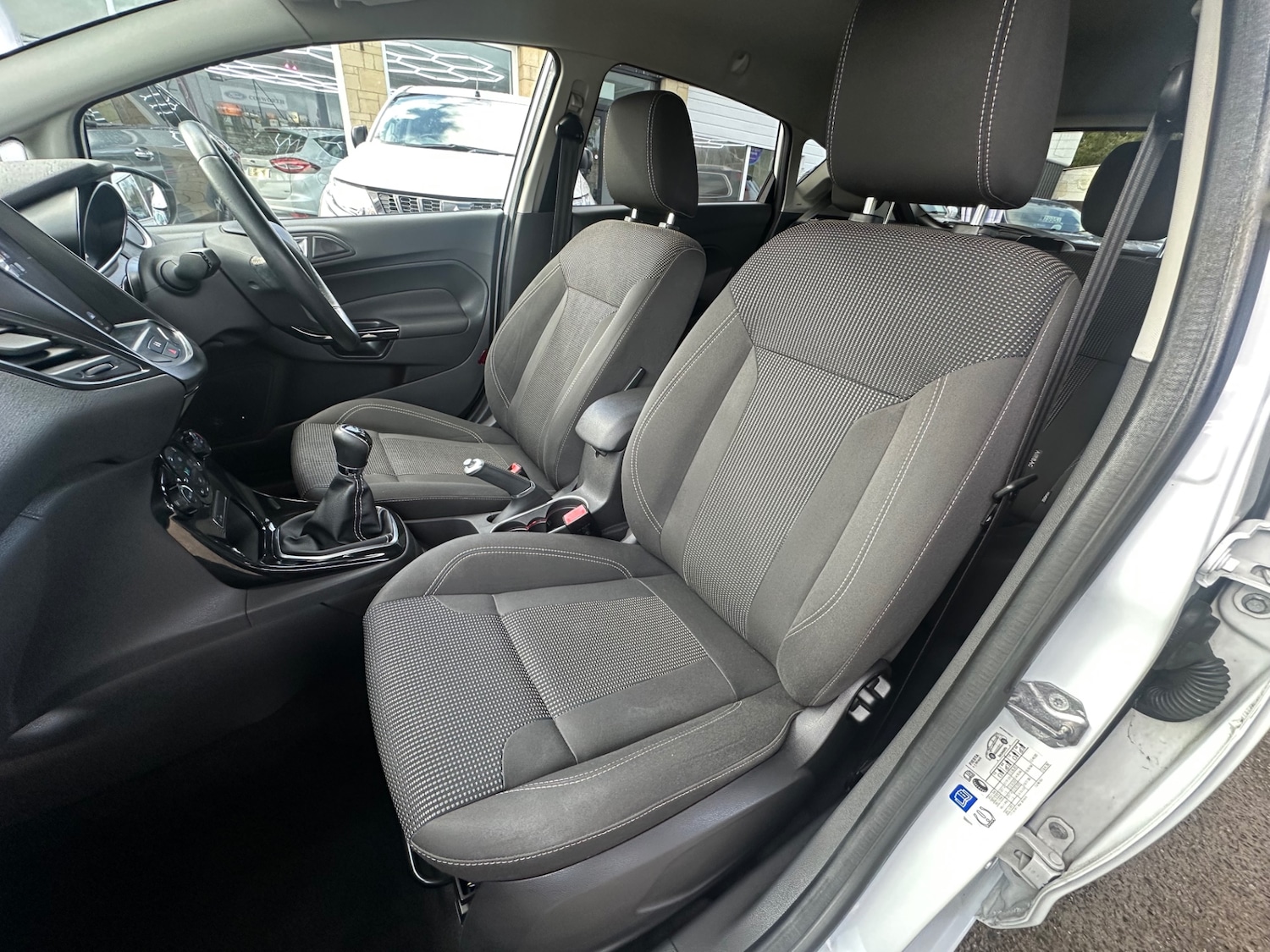 Used Ford Fiesta 2016 for sale - 76391957: Photo 28