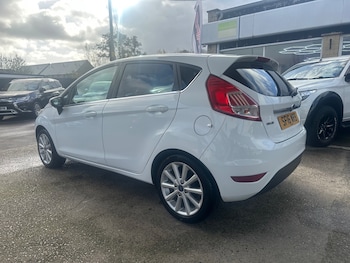 Used Ford Fiesta 2016 for sale - 76391957: Photo