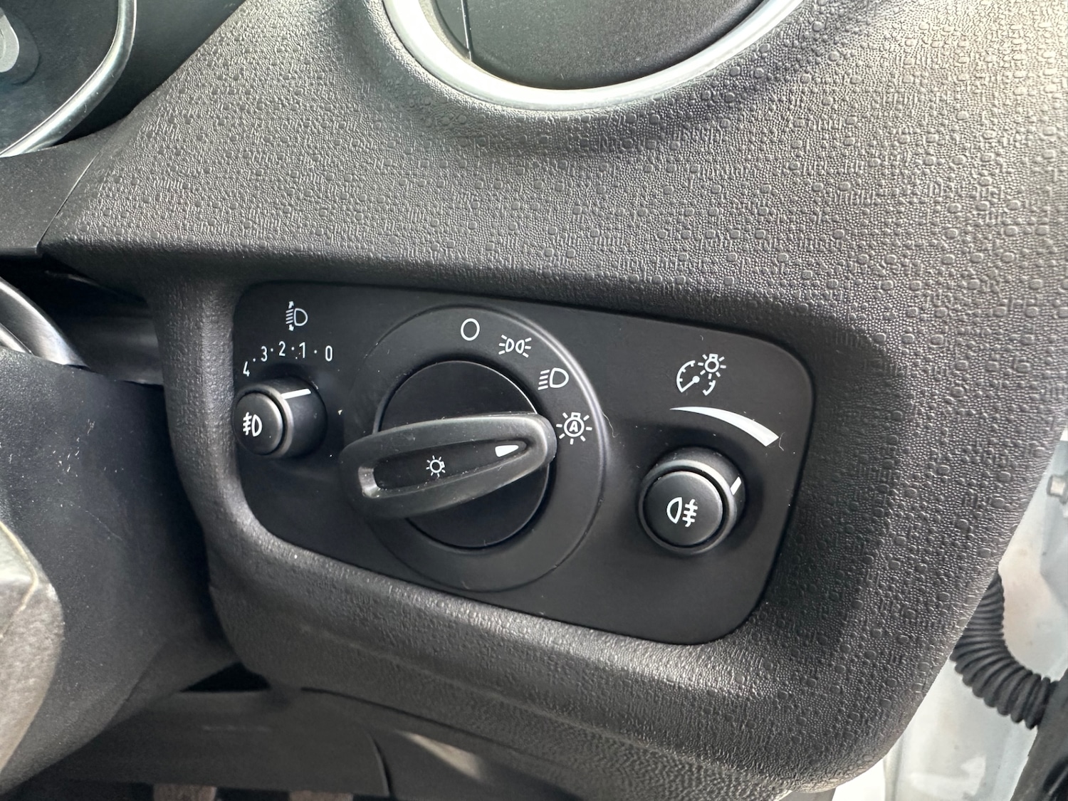 Used Ford Fiesta 2016 for sale - 76391957: Photo 30