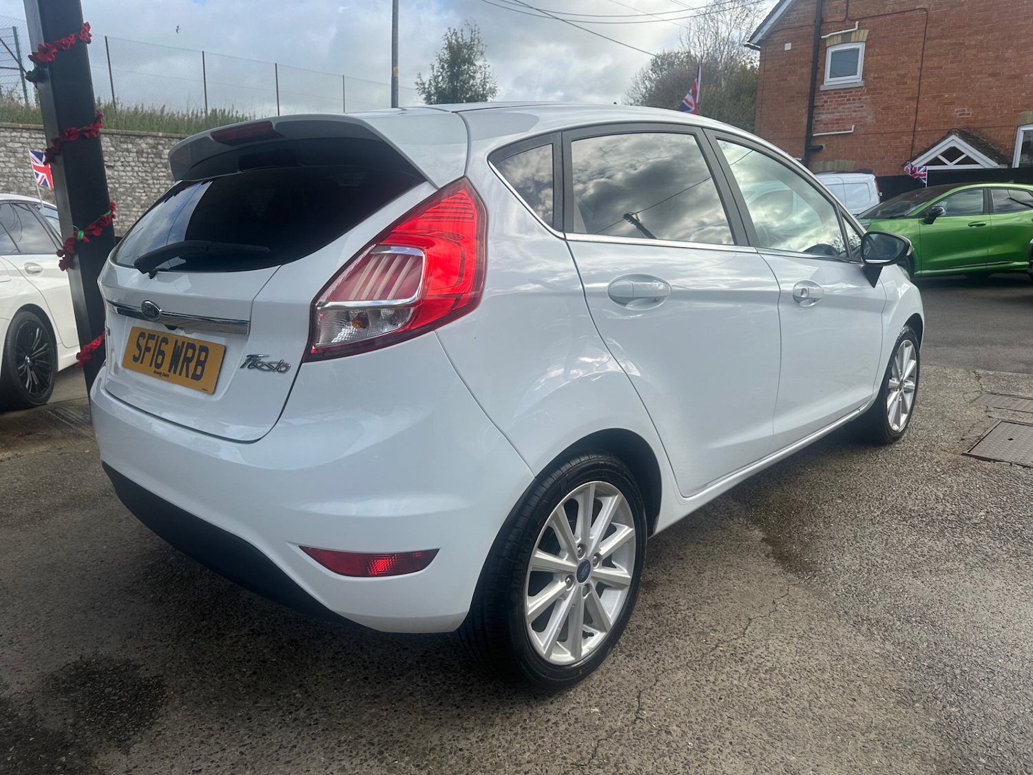 Used Ford Fiesta 2016 for sale - 76391957: Photo 4