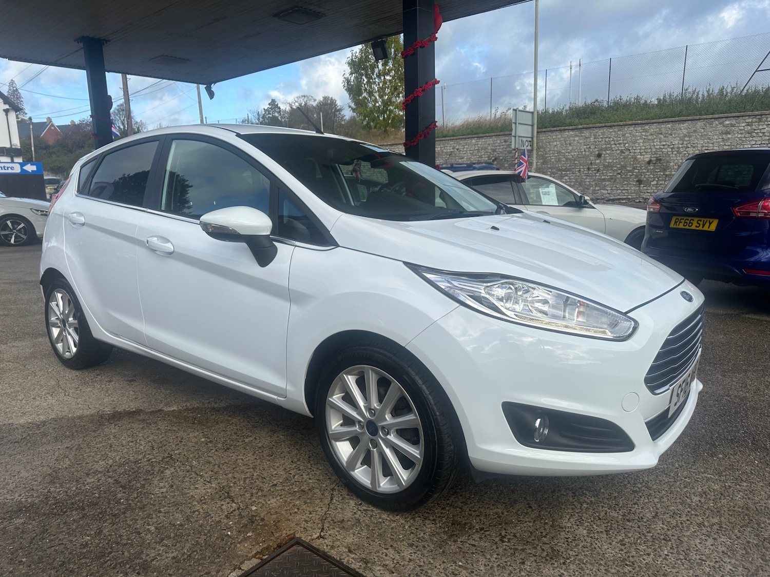 Used Ford Fiesta 2016 for sale - 76391957: Photo 6