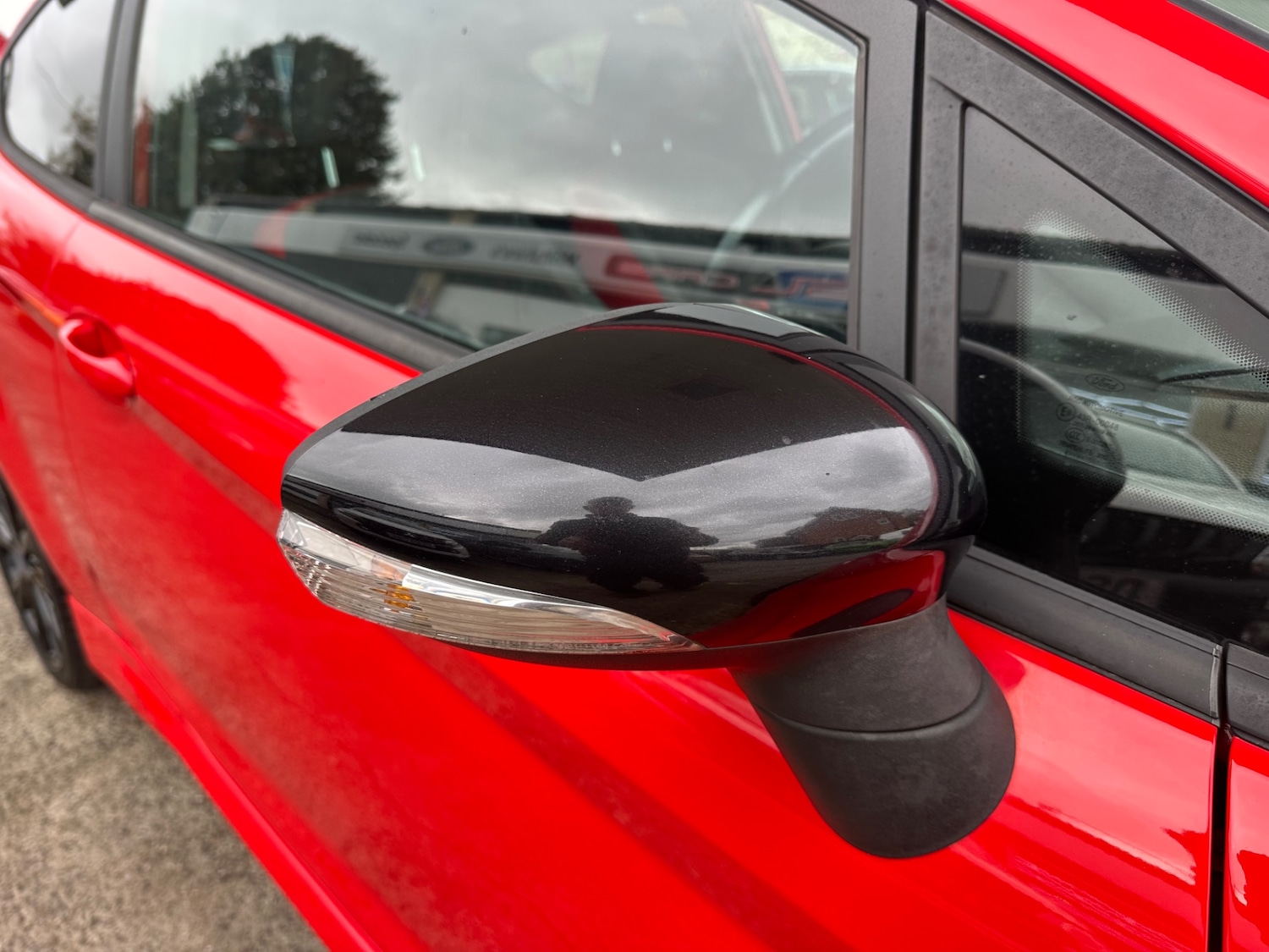 Used Ford Fiesta 2014 for sale - 76392085: Photo 13