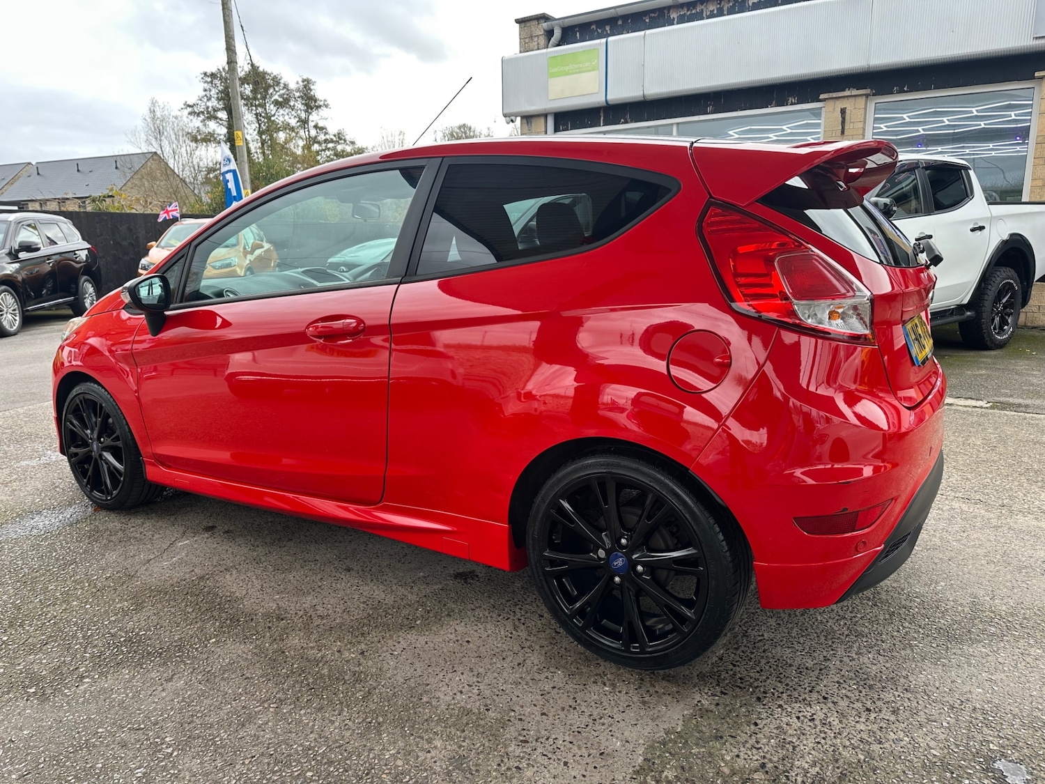 Used Ford Fiesta 2014 for sale - 76392085: Photo 5