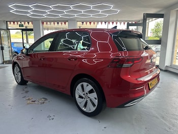 Used Volkswagen Golf 2023 for sale - 78906237: Photo