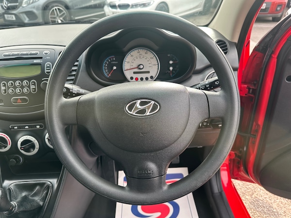 Used Hyundai i10 2010 for sale - 76195873: Photo 23