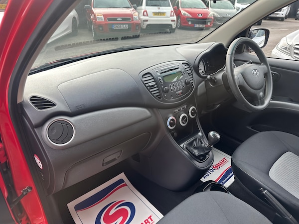 Used Hyundai i10 2010 for sale - 76195873: Photo 34