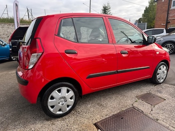 Used Hyundai i10 2010 for sale - 76195873: Photo 4