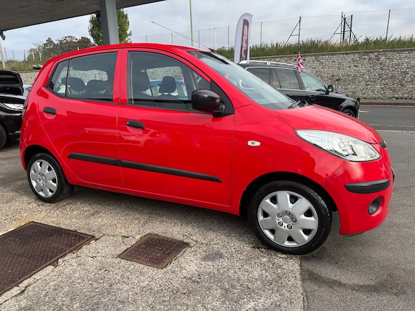 Used Hyundai i10 2010 for sale - 76195873: Photo 9