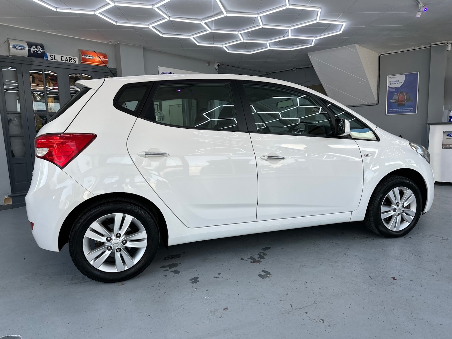 Used Hyundai Ix20 2012 for sale - 77917548: Photo 10
