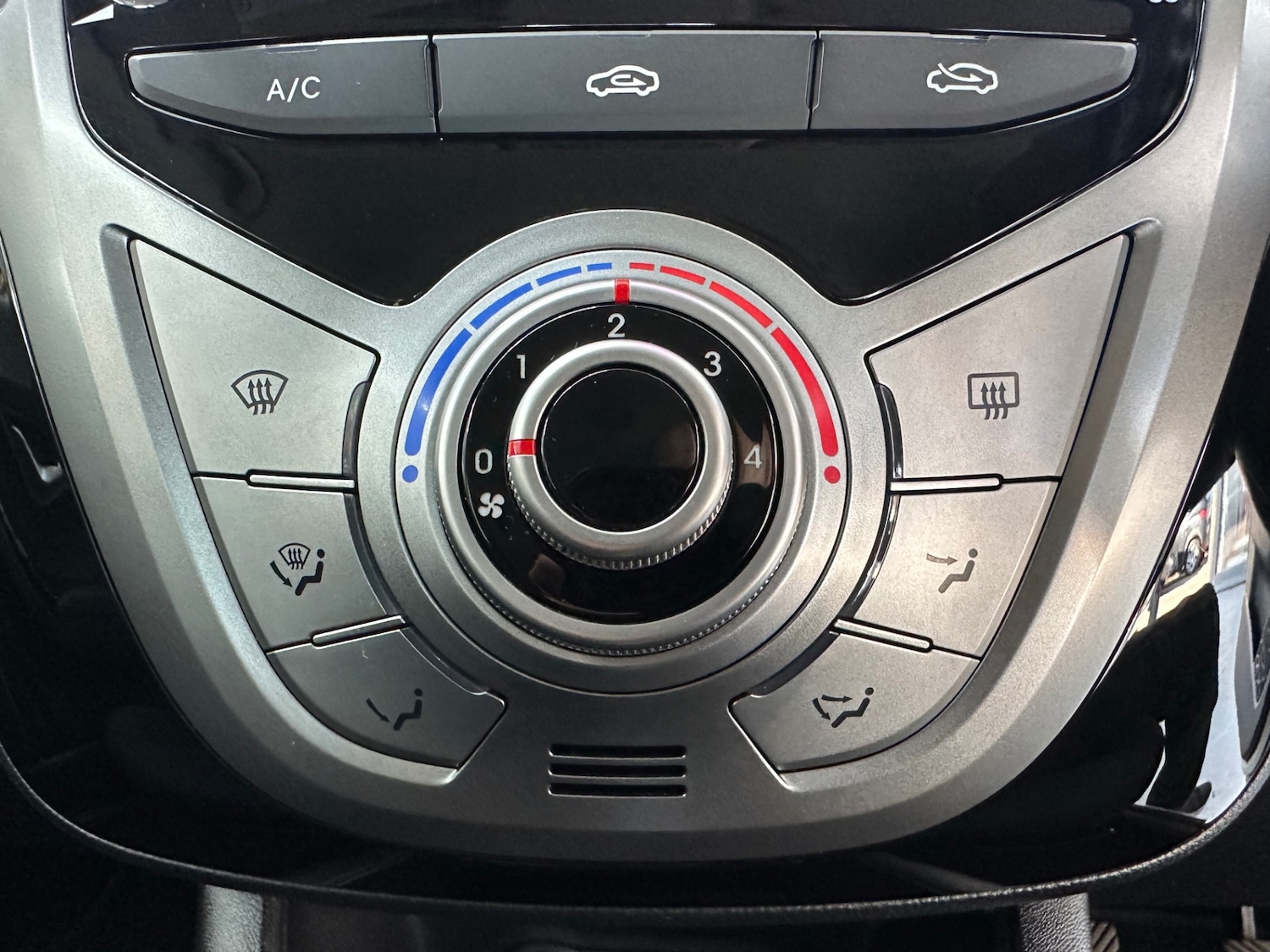 Used Hyundai Ix20 2012 for sale - 77917548: Photo 54