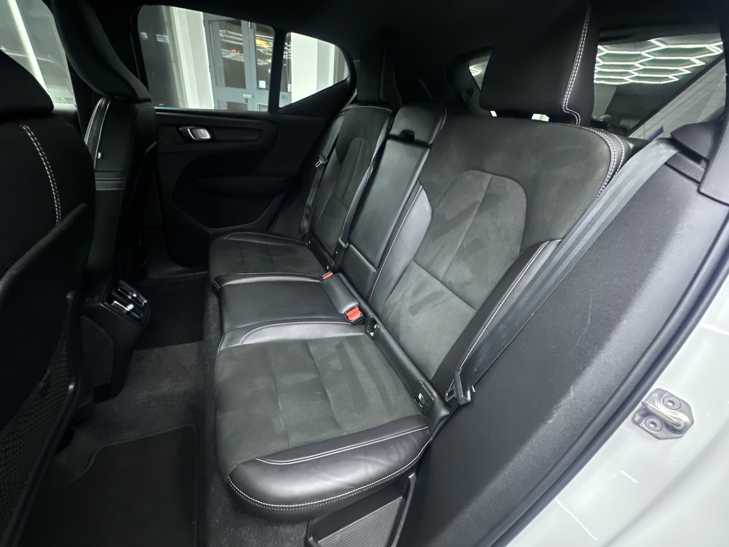 Used Volvo XC40 2021 for sale - 77917531: Photo 36