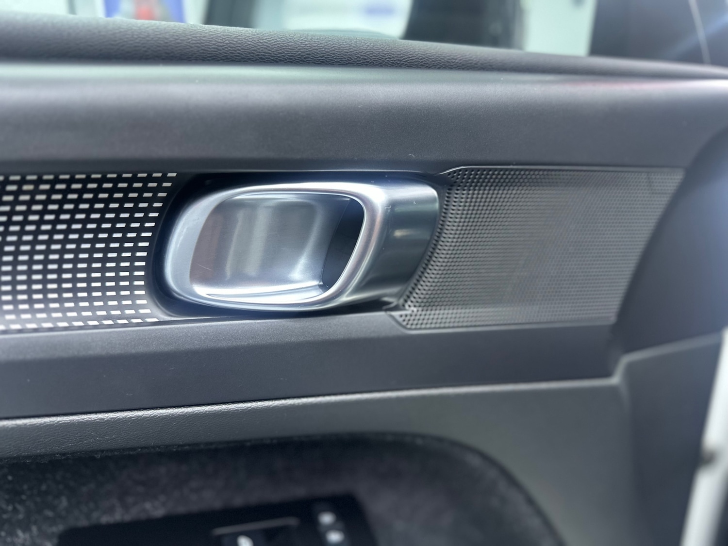 Used Volvo XC40 2021 for sale - 77917531: Photo 42