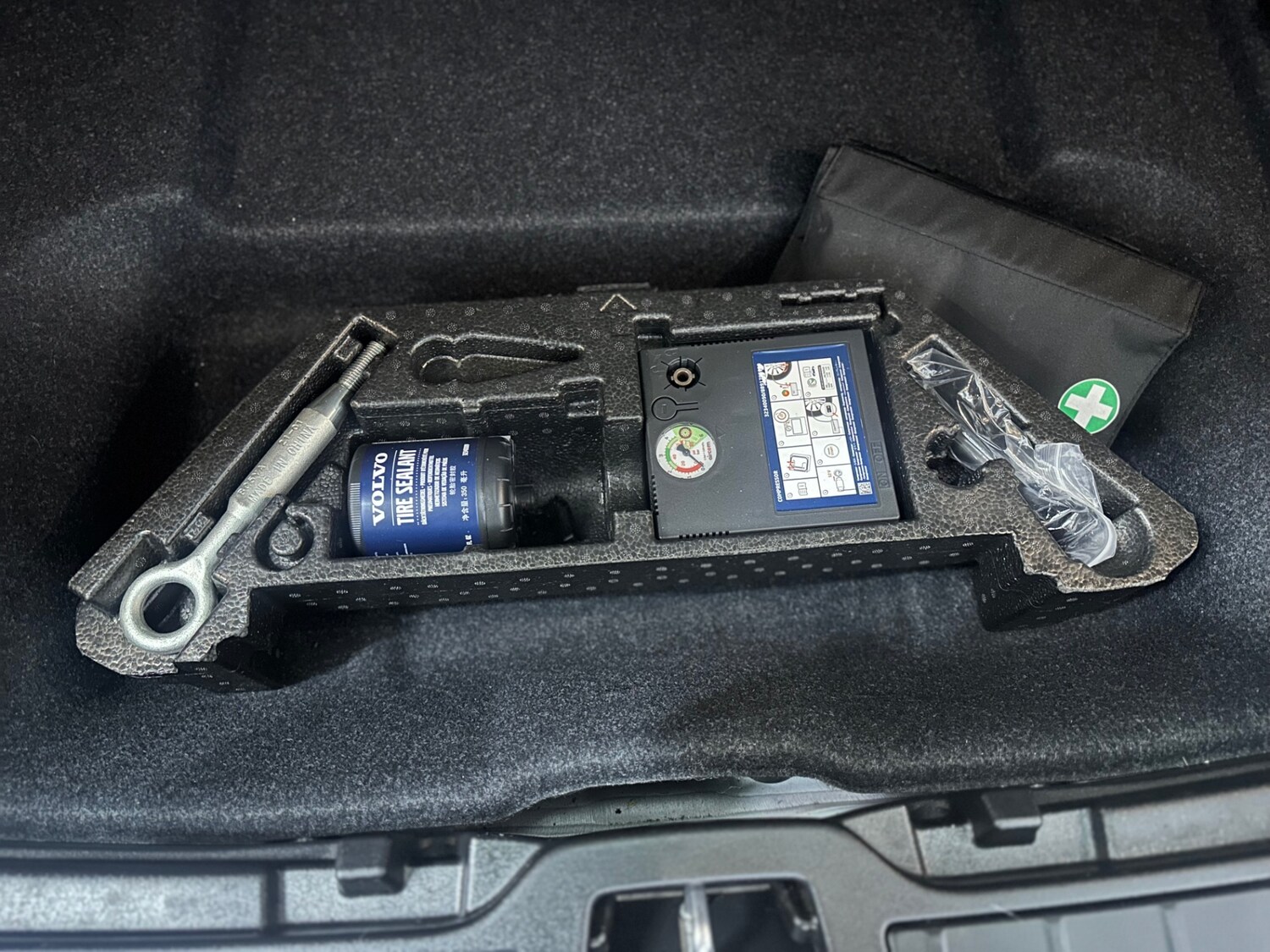 Used Volvo XC40 2021 for sale - 77917531: Photo 45