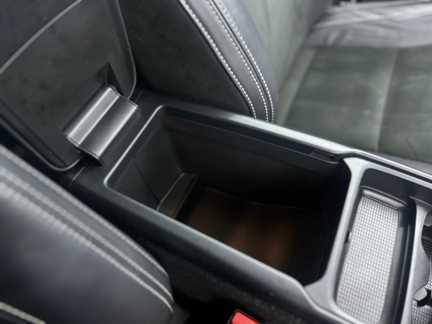 Used Volvo XC40 2021 for sale - 77917531: Photo 60