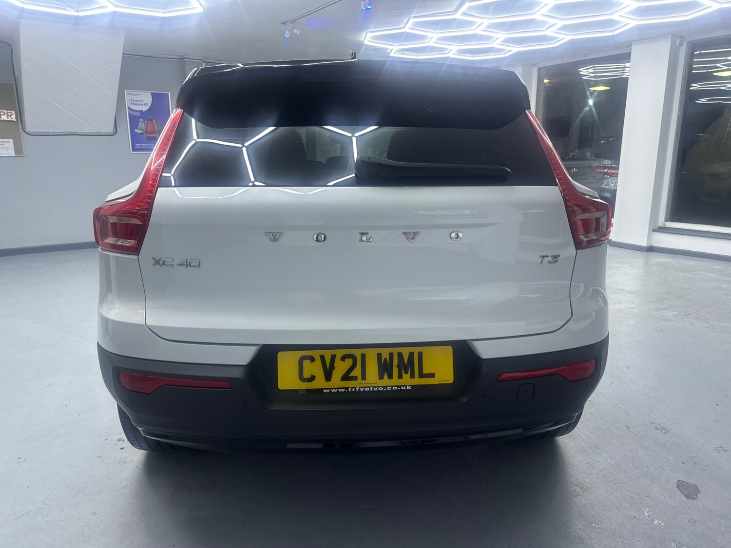 Used Volvo XC40 2021 for sale - 77917531: Photo 9