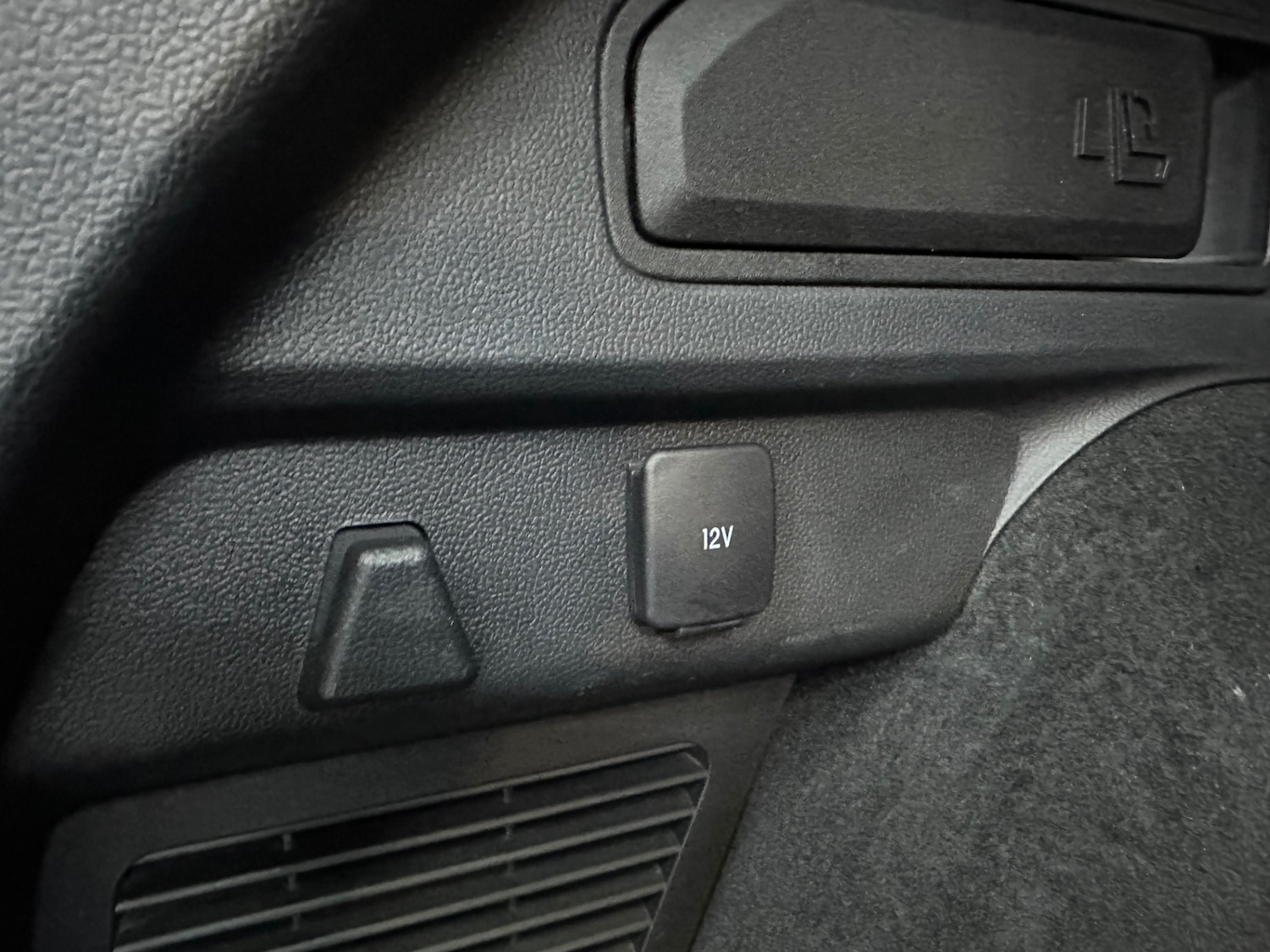 Used Ford Kuga 2020 for sale - 77187098: Photo 62