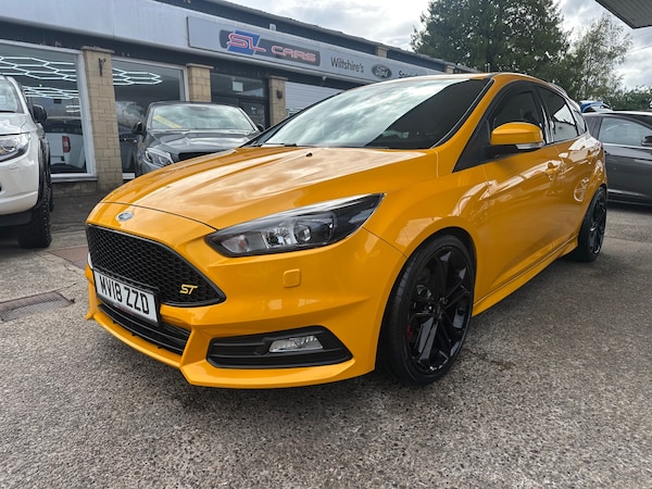 Used Ford Focus 2018 for sale - 75358344: Photo 1