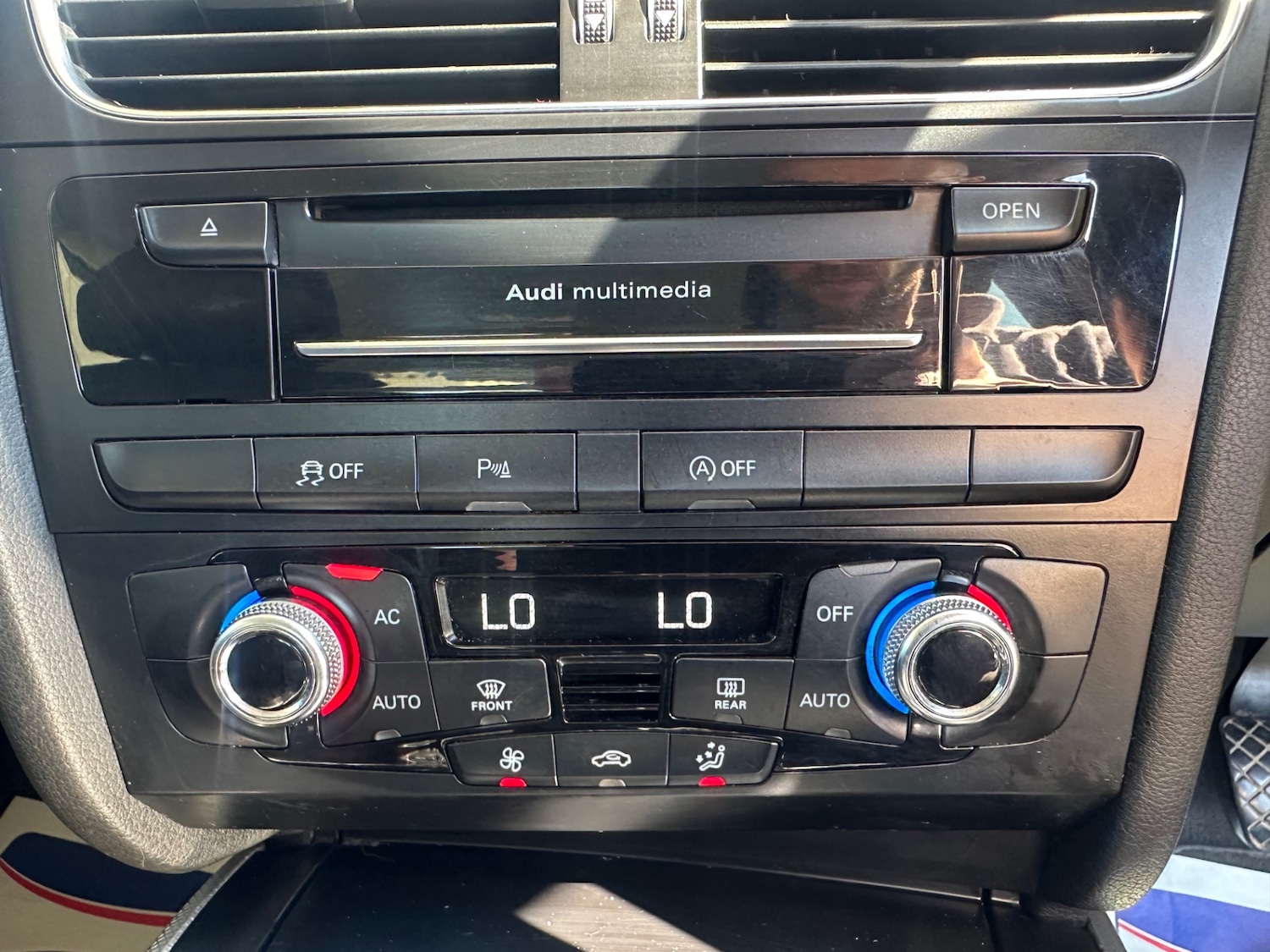 Vehicle 25