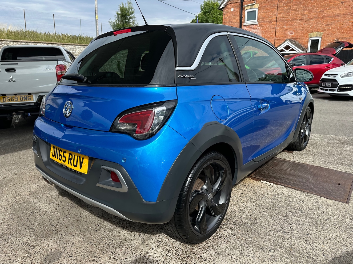 Vehicle 6