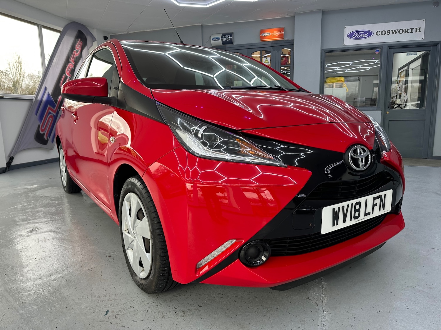 Used Toyota AYGO 2018 for sale - 77310464: Photo 11