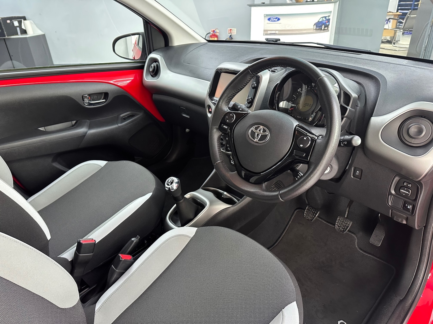 Used Toyota AYGO 2018 for sale - 77310464: Photo 21