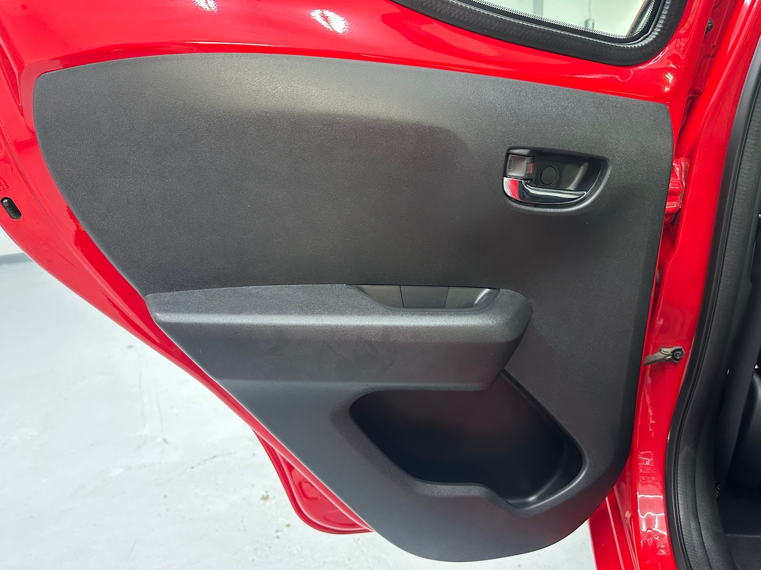 Used Toyota AYGO 2018 for sale - 77310464: Photo 30