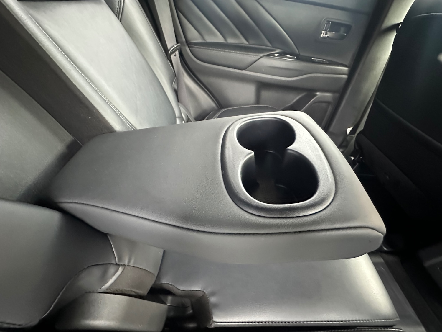 Used Mitsubishi Outlander 2021 for sale - 76171488: Photo 33