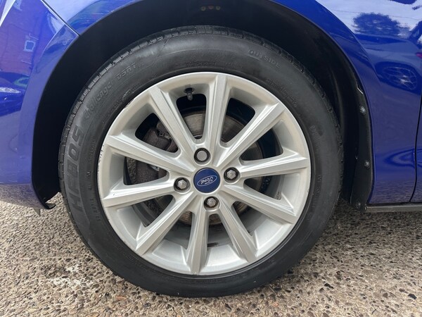 Used Ford B-MAX 2016 for sale - 76302197: Photo 15