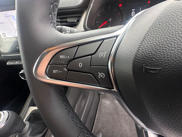 Used Renault Captur 2022 for sale - 75572559: Photo 25