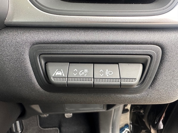 Used Renault Captur 2022 for sale - 75572559: Photo 27