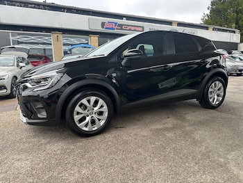 Used Renault Captur 2022 for sale - 75572559: Photo