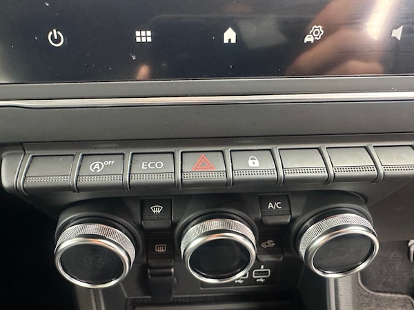 Used Renault Captur 2022 for sale - 75572559: Photo 30