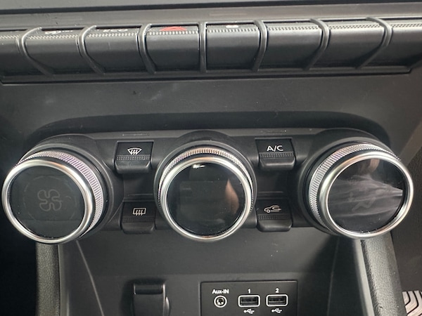 Used Renault Captur 2022 for sale - 75572559: Photo 35