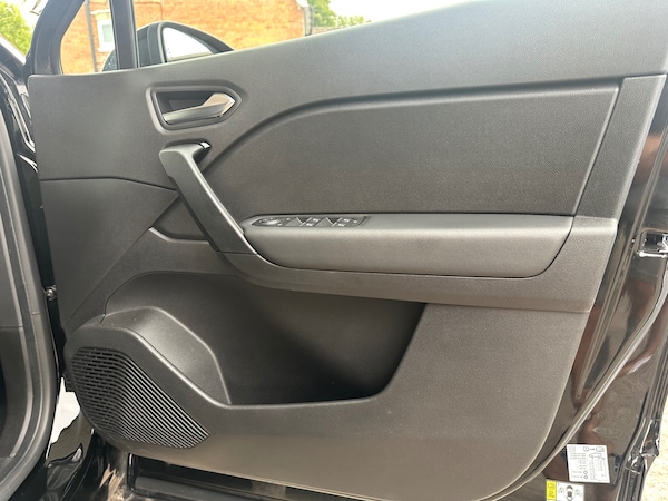 Used Renault Captur 2022 for sale - 75572559: Photo 47