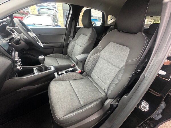 Used Renault Captur 2022 for sale - 75572559: Photo 55